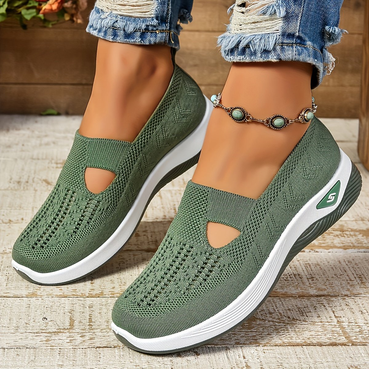 Women??s Cut-out Sneakers, Casual Breathable Slip On Walking Shoes, Lightweight Outdoor Flat Shoes - Image 13