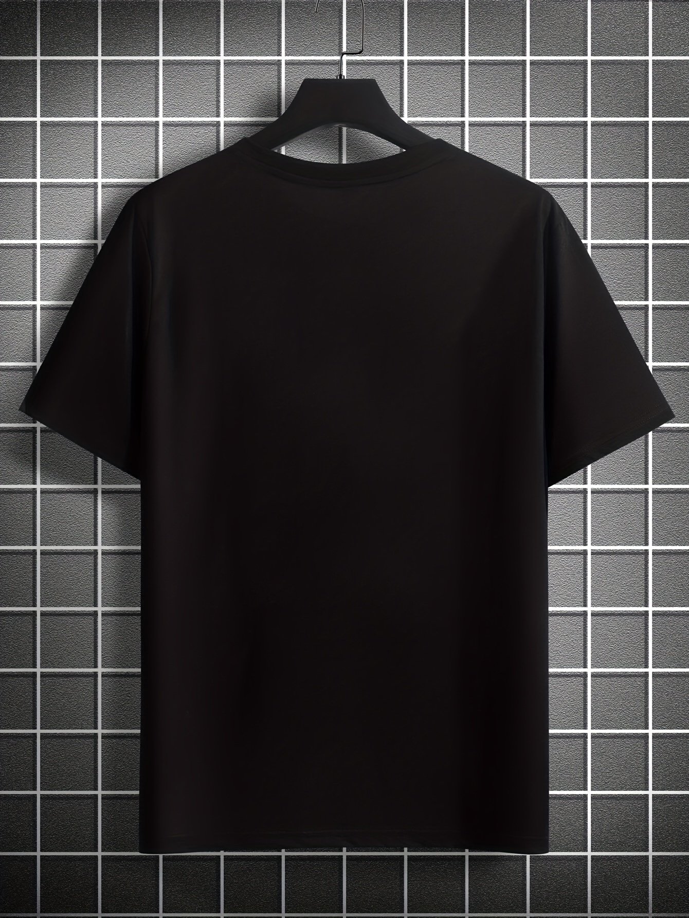 BLACK Creative Alphabet Print Casual Crew Neck Short Sleeve T-shirt For Men, Quick-drying Comfy Casual Summer Tops For Daily Wear Work Out And Vacation Resorts - Image 3