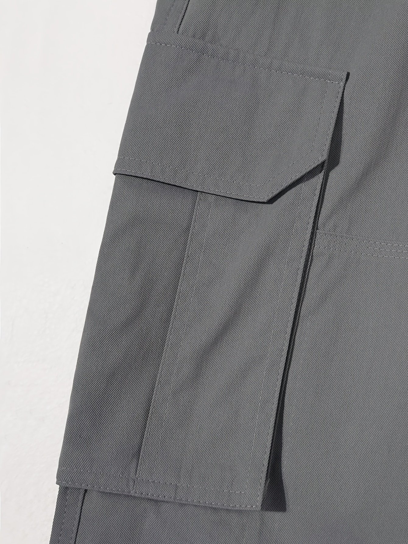 Men??s Classic Solid Color Cargo Pants with Multiple Flap Pockets, Straight-Leg, Drawstring Waist, Loose Fit for Hiking, Fishing, Streetwear, and Outdoor Camping Casual Style - Image 12
